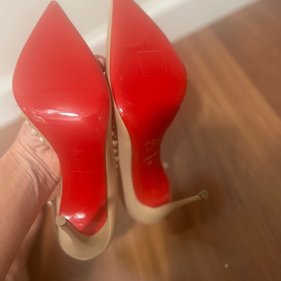 Christian Louboutin Natural spiked heel. - Picture 5 of 6